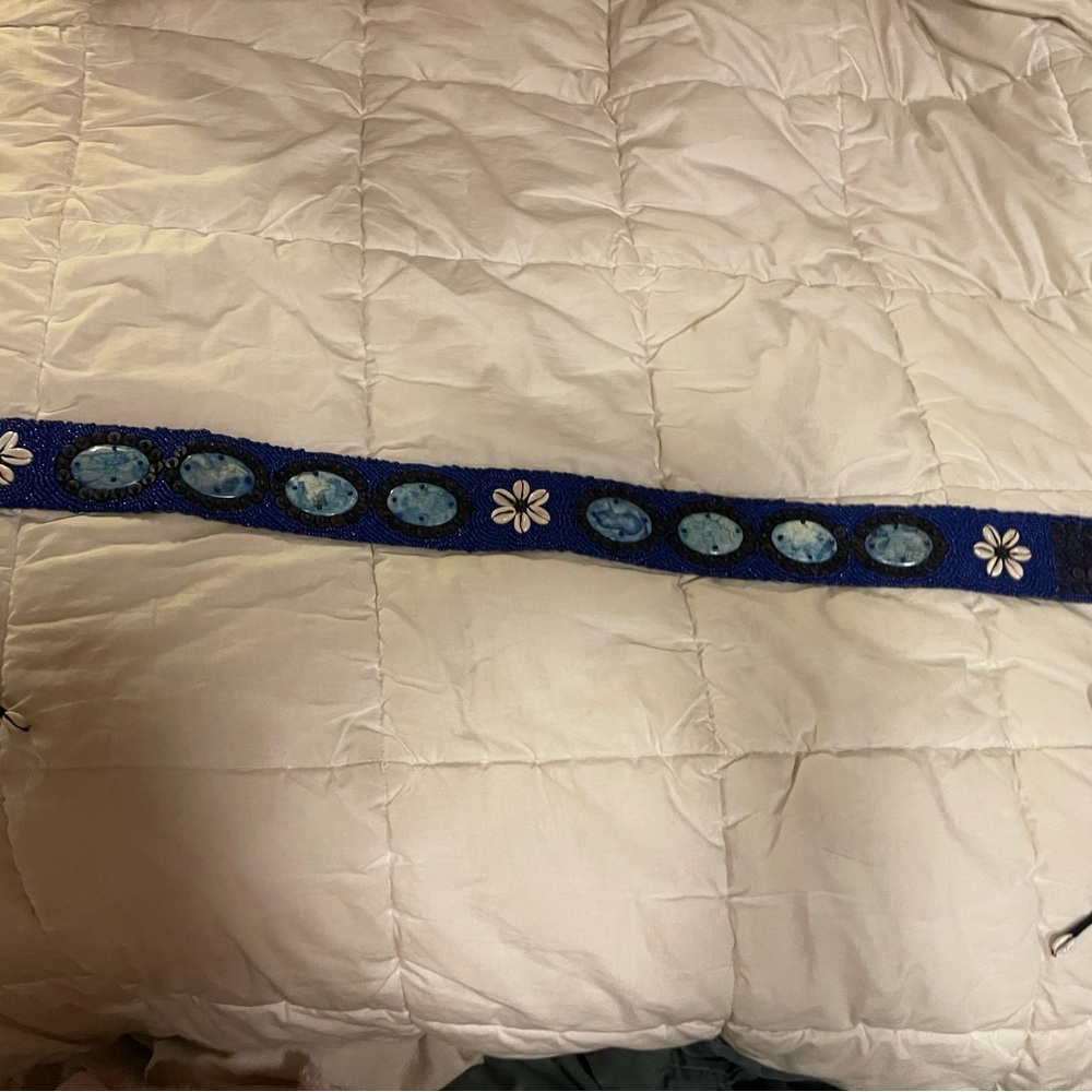 Stylish Blue and White Women's beaded  belt with shells
